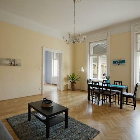 Klauzal Ter 9 Lägenhet Budapest Exteriör bild